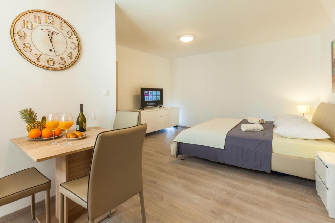Apartments & Room Libar Split Exterior foto
